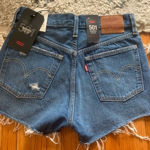 Levi’s 501 High-Rose Shorts Size 26